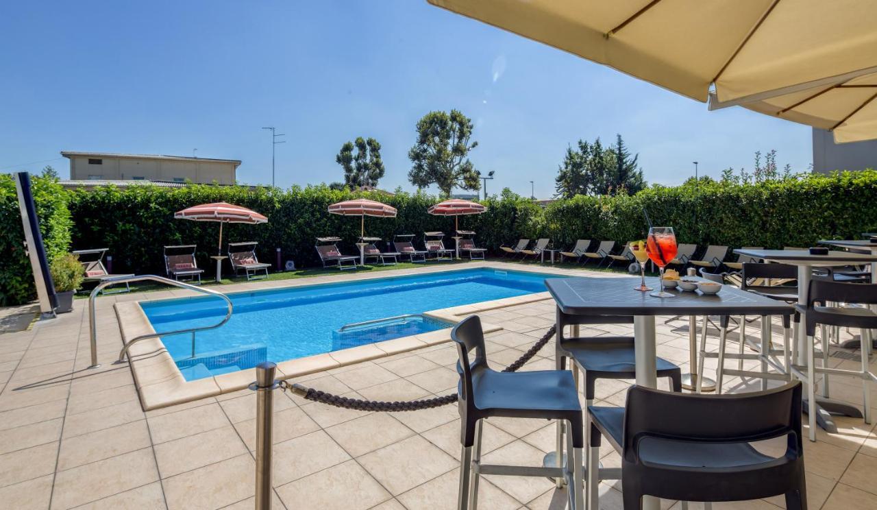 Best Western Plus Hotel Farnese Parma Dış mekan fotoğraf